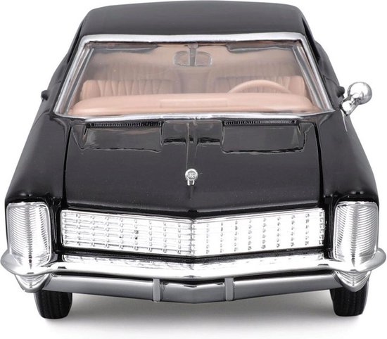MAISTO Buick RIVIERA 1965 1:24 van Maisto