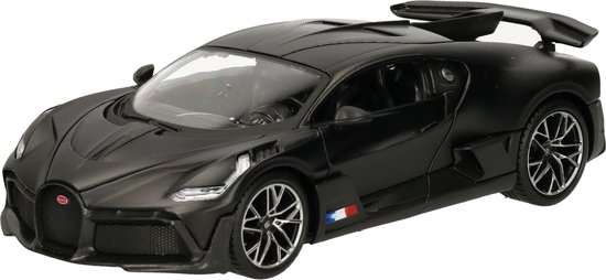 Maisto Modelauto - Bugatti Divo Special Edition - matzwart - 19 x 8 x 5 cm van Maisto