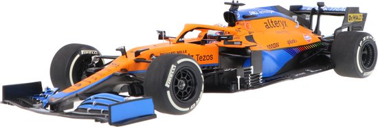 McLaren F1 Team MCL35M #3 Winner Italian GP 2021 - 1:18 - Minichamps van McLaren