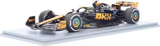 McLaren MCL60 Spark Modelauto 1:18 2023 Lando Norris McLaren Formula 1 Team 18S966 Japanese GP van Spark