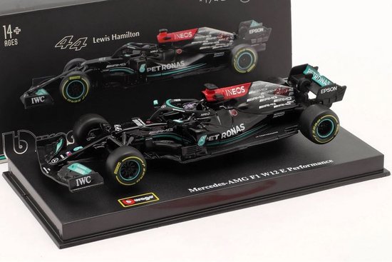 Mercedes-AMG F1 W12 E Performance #44 - 1:43 - Bburago van Mercedes