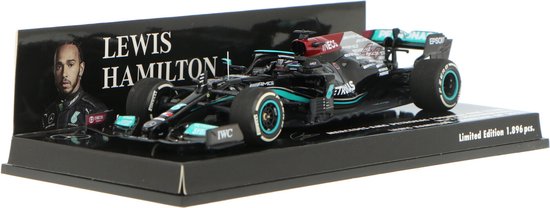 Mercedes-AMG Petronas F1 Team W12 E Performance #44 Bahrain GP 2021 - 1:43 - Minichamps van Mercedes