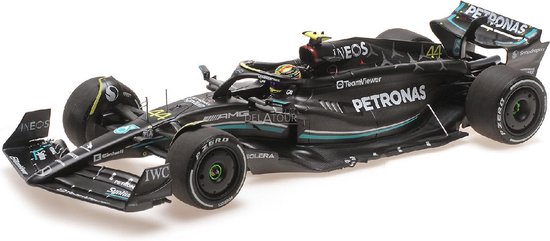 Mercedes-AMG Petronas F1 Team W14 E Performance #44 Bahrain GP 2023 - 1:18 - Minichamps van Merkloos