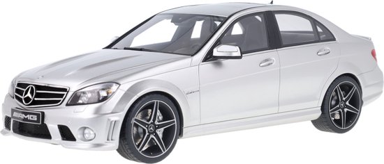 Mercedes-Benz C63 AMG GT-Spirit Modelauto 1:18 2008 GT462 Schaalmodel van Mercedes-Benz