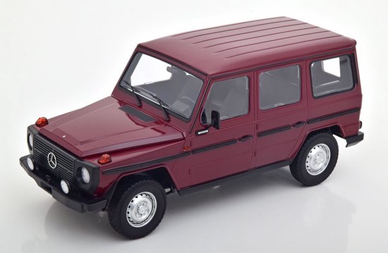 Mercedes-Benz G-Model (LWB) 1980 - 1:18 - Minichamps van Mercedes-Benz