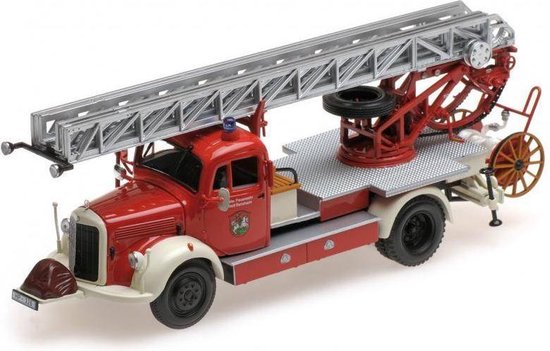 Mercedes-Benz L3500 'Feuerwehr Bensheim' 1950 - 1:43 - Minichamps van Mercedes-Benz