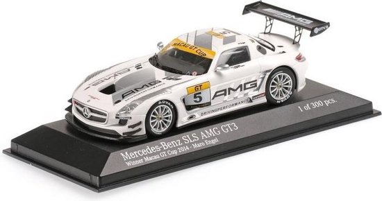 Mercedes-Benz SLS AMG GT3 #5 Winner Macau GT Cup 2014 - 1:43 - Minichamps / Tarmac Works van Mercedes-Benz