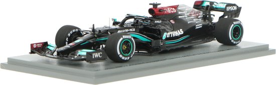Mercedes W12 #44 L. Hamilton Winner Bahrein 2021 van Mercedes
