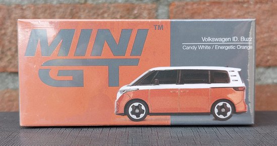 MINI GT 1/64 Volkswagen ID Buzz nr. 1061 van Merkloos