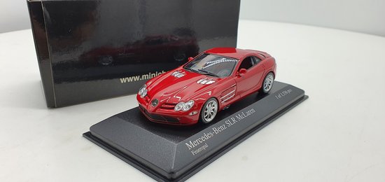 Minichamps Mercedes-Benz SLR McLaren 1:43 2003 Rood - Modelauto - Schaalmodel - Model auto - Miniatuurautos - Miniatuur auto van Minichamps