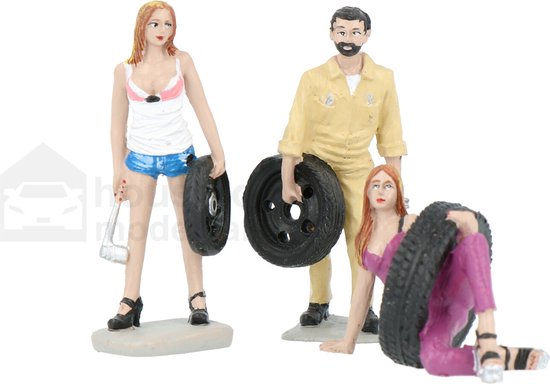 Motorhead Tire Brigade Set #8 Val, Meg & Gery Motorhead Modelauto 1:24 774 Schaalmodel van Motorhead