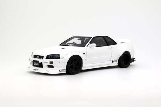Nissan Skyline GT-R (BNR34) by KRC '19, pearl white van Merkloos