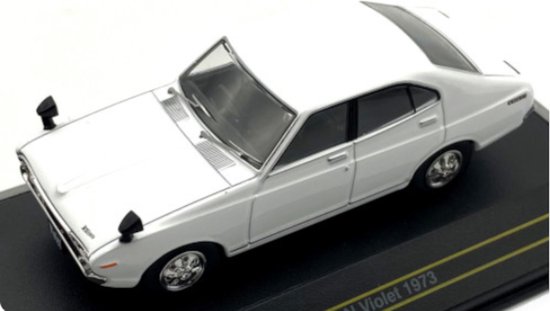 Nissan Violet Deluxe 1973 Wit - Model 1/43 - First:43 van Nissan