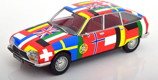 Norev (181667) Citroën GS Europese Vlaggen 1972 / Schaal 1:18 van Norev