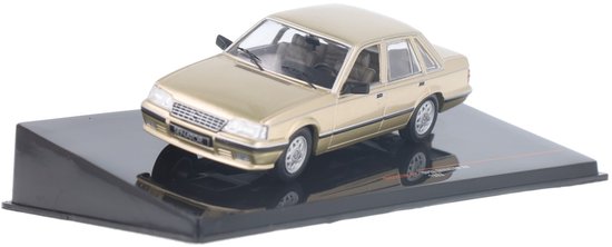 Opel Senator A2 - 1983 - Ixo 1:43 van Merkloos