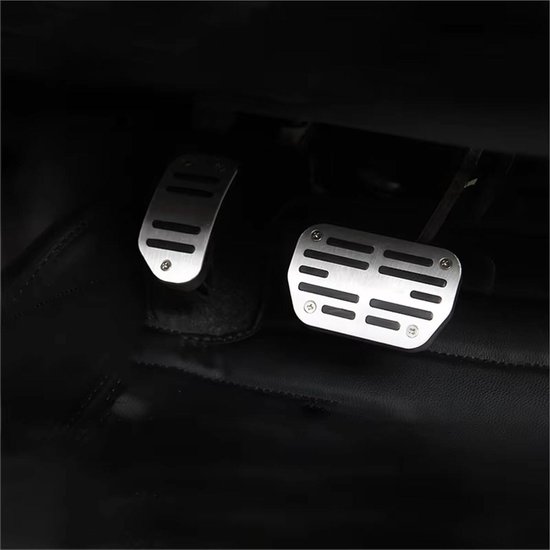 Pedaal Covers - Auto Accessoires - Verbeterde Controle - Aluminium Constructie - 1 x 1 x 1 cm - Zilver