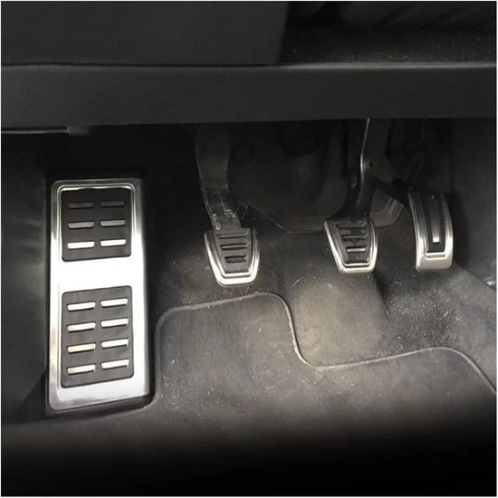 Pedaalkappen Auto - Gasrem Voetsteun - Comfortabel Rijden - Antislip Kuiltjes - One Size - Zwart Zilver