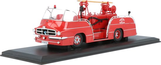 Pegaso 140 DCI Mofletes AutoCult Modelauto 1:43 1959 12008 Schaalmodel van Pegaso