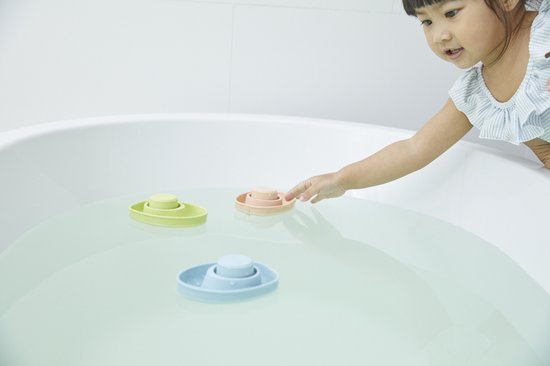 PlanToys Houten Speelgoed Rubber Cabrio Boot-Pastel Groen van PlanToys