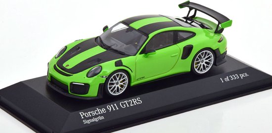 Porsche 911 (991.2) GT2RS 2018 - 1:43 - Minichamps van Porsche