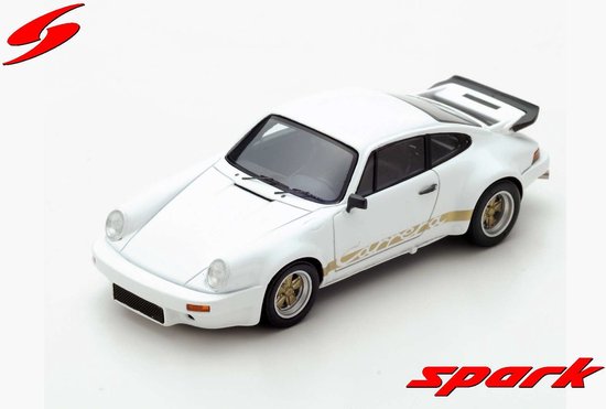 Porsche 911 Carrera 3.0 'Press Released' 1973 - 1:43 - Spark van Porsche