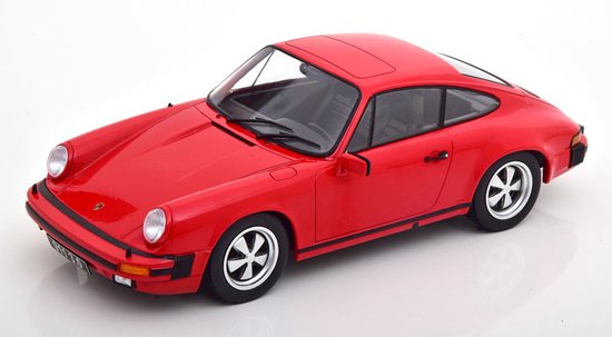 Porsche 911 Carrera Coupe 3.0 1977 - 1:18 - KK Scale van Porsche