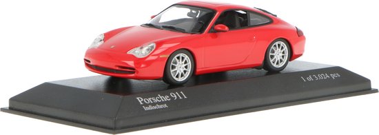 Porsche 911 Coupé (996) Minichamps Modelauto 1:43 2001 400061024 Schaalmodel van Porsche