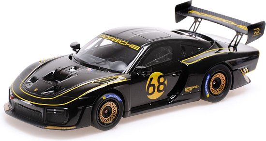 Porsche 935/19 Black + Gold Stripes 2020 - 1:18 - Minichamps van Porsche