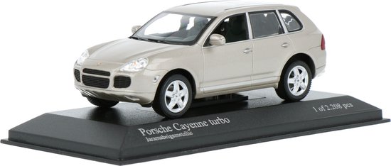 Porsche Cayenne Turbo 2002 - 1:43 - Minichamps van Porsche