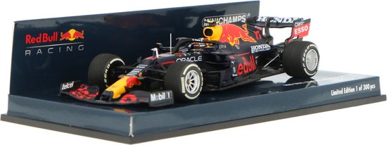 Red Bull Racing Honda RB16B #11 3rd French GP 2021 - 1:43 - Minichamps van Red Bull