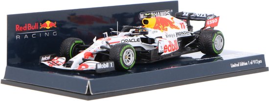 Red Bull Racing Honda RB16B #11 3rd Turkish GP 2021 - 1:43 - Minichamps van Red Bull