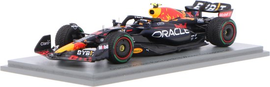 Red Bull Racing RB18 Spark Modelauto 1:43 2022 Sergio Perez ORACLE Red Bull Racing S8560 Singapore van Red Bull