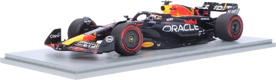 Red Bull Racing RB19 Spark Modelauto 1:18 2023 Max Verstappen ORACLE Red Bull Racing 18S905 van Red Bull Racing