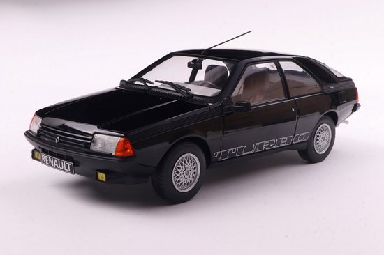 Renault Fuego Turbo 1980 - 1:18 - Solido van Solido
