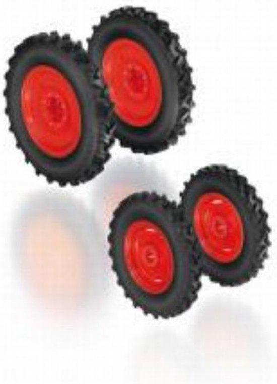 Row Crop Wheels For Claas Arion 400 van Merkloos