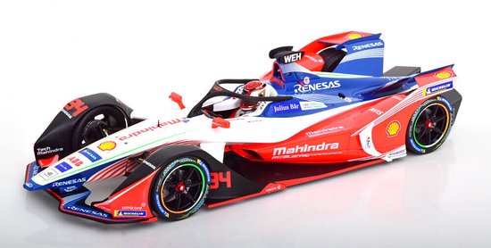 Season 5 Mahindra Racing #94 - 1:18 - Minichamps van Minichamps