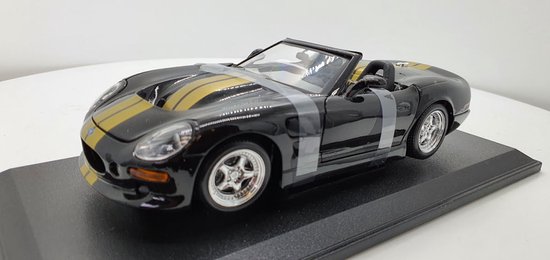 Shelby Series 1 - 1:18 - Maisto van Shelby