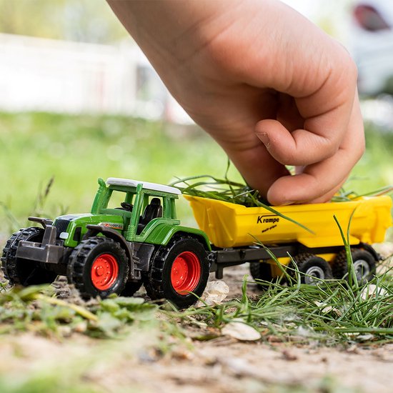 siku 1605 Fendt tractor met trailer en kiepbak van Siku