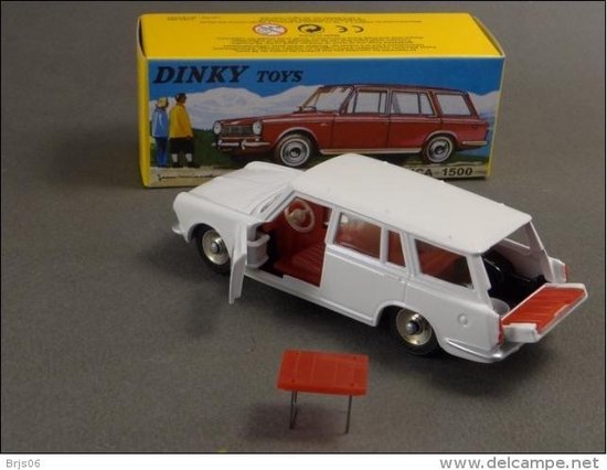 Simca 1500 Break white 1:43 van Merkloos