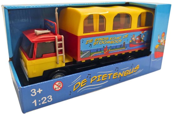 Sinterklaas en pietenbus met toetergeluid van Jumbo
