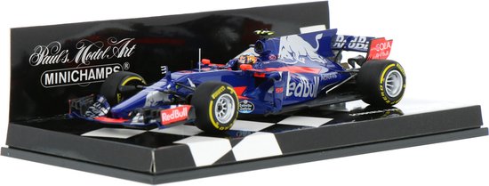 The 1:43 diecast modelcar Scuderia Toro Rosso STR12 of the Chinese GP 2017. The driver was Carlos Sainz Jr. The manufacturer of the scalemodel is Minichamps. van Minichamps