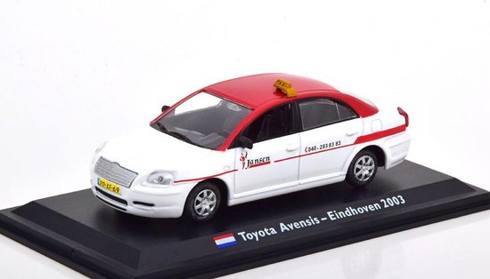 Toyota AVENSIS EINDHOVEN TAXI 1:43 van Toyota