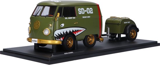 Volkswagen Kool Kombi Army Fighter Solido Modelauto 1:18 2023 S1810901 Schaalmodel van Solido