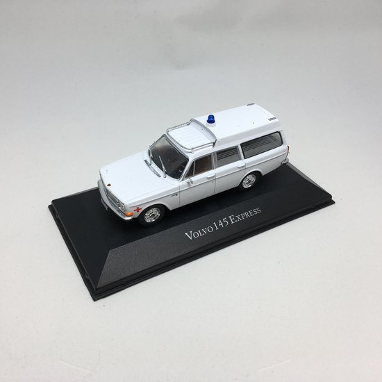 VOLVO 145 Ambulance - wit - 1:43 - Ed Atlas #Ambu07 van Volvo