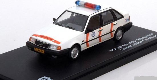 Volvo 440 Rijkspolitie 1990 Triple 9 Collection 1-43 Limited 504 Pieces van Volvo