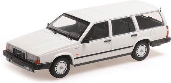 Volvo 740 GL Break 1986 - 1:18 - Minichamps van Volvo