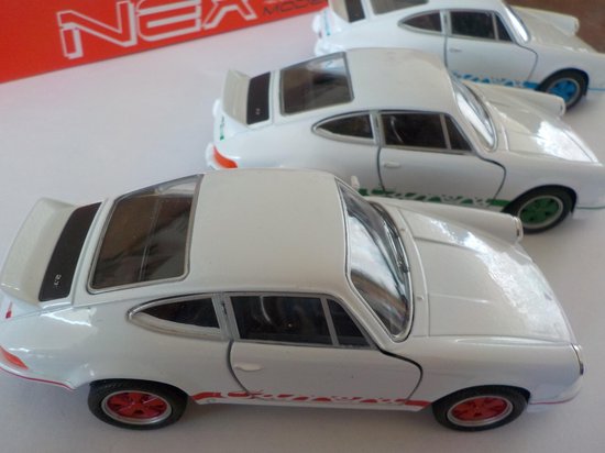 WELLY Porsche '73 Carrera RS 1:34 - 1:39 Metal Collection van Welly