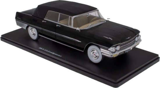 Zil 111D CABRIOLET (TOP UP 1:24 van Motormax